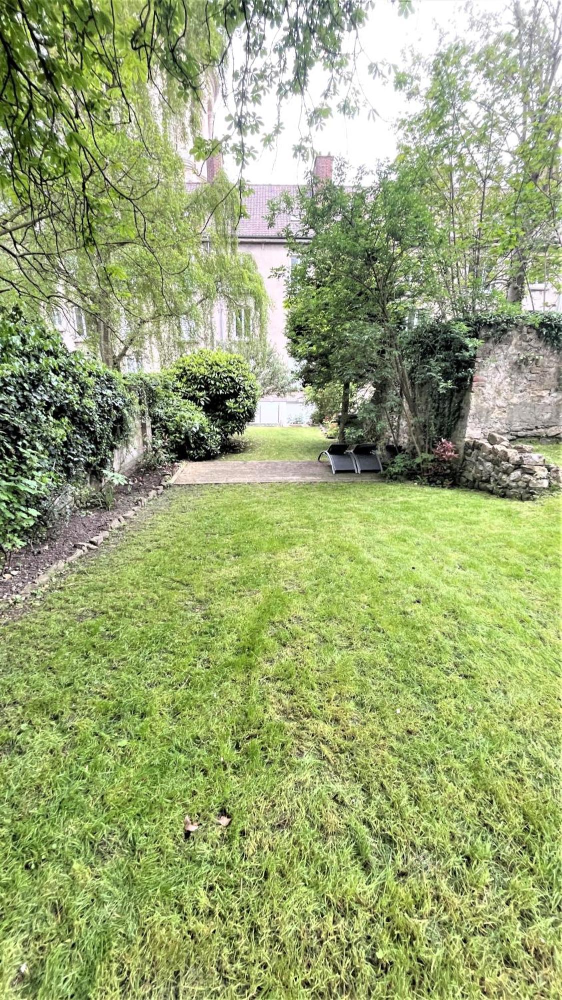 شقة Au Jardin De La Basilique بولون-سور-مير المظهر الخارجي الصورة
